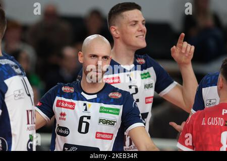 Trento, Italien, 10. November 2022ITAS Trentino VS Decospan VT Menen gültig für den ersten Tag des CEV Männer Volleyball Champions League 2022 - Pool D Turniers am 10. November 2022 in der BLM Group Arena in Trient, Stockfoto