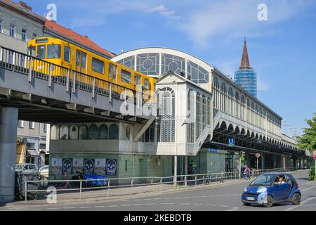 U-Bahn, Görlitzer Bahnhof, Kreuzberg, Berlin, Deutschland Stockfoto