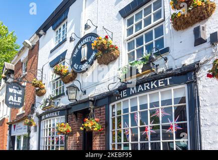 The Market Pub Fassade, New Beetwell Street, Chesterfield, Derbyshire, England, Vereinigtes Königreich Stockfoto