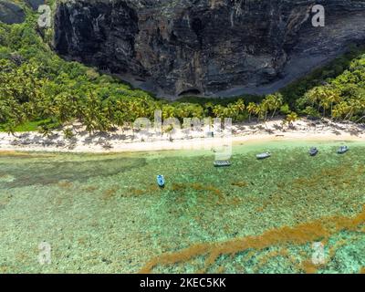 Nordamerika, Karibik, Großantillen, Hispaniola Island, Dominikanische Republik, Sama, Las Galerien, Luftaufnahme Playa Frontón Stockfoto
