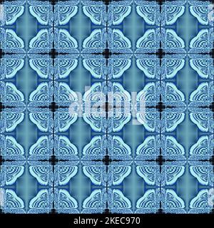 Geometrische nahtlose florale symmetrische Muster in blauen und violetten Farben, Fliesen, Textur, Design Stockfoto