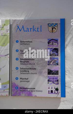 Deutschland, Bayern, Oberbayern, Landkreis Altötting, Marktl am Inn, Geburtsort von Papst Benedikt XVI., ortskundiger Führer zu Sehenswürdigkeiten. Stockfoto