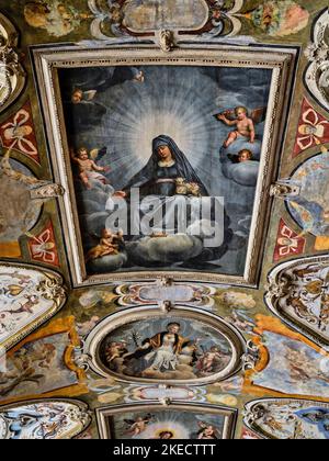 Antiquarium, größte Renaissance-Halle nördlich der Alpen in der Münchner Residenz. Stockfoto