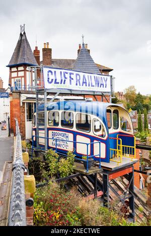 Bridgnorth Castle Hill Railway Co Ltd. Seilbahn-Schrägbahn verbindet Low Town und High Town. Bridgnorth, Shropshire, England Stockfoto