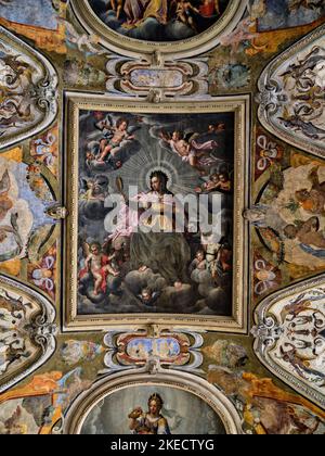 Antiquarium, größte Renaissance-Halle nördlich der Alpen in der Münchner Residenz. Stockfoto