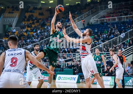 Athen, Lombardei, Griechenland. 11.. November 2022. 6 GEORGIOS PAPAGIANNIS von Panathinaikos während der Euroleague, Runde 7, Spiel zwischen Panathinaikos Athen und Cazoo Baskonia im OAKA-Stadion am 11. November 2022 in Athen, Griechenland. (Bild: © Stefanos Kyriazis/ZUMA Press Wire) Stockfoto