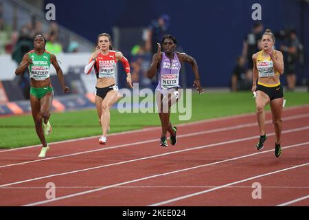 Daryll Neita, Gina Luckenkemper, Geraldine Frey, Lorene Bazolo. 100m Frauen Halbfinale. Europameisterschaften München 2022 Stockfoto