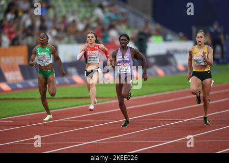 Daryll Neita, Gina Luckenkemper, Geraldine Frey, Lorene Bazolo. 100m Frauen Halbfinale. Europameisterschaften München 2022 Stockfoto