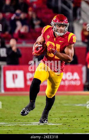 Los Angeles, Kalifornien. 11.. November 2022. USC Trojans Wide Receiver Kyle Ford #81in Action im zweiten Quartal während des NCAA Football Spiels zwischen den USC Trojanern und den Colorado Buffaloes im Coliseum in Los Angeles, Kalifornien. Obligatorisches Foto: Louis Lopez/Cal Sport Media/Alamy Live News Stockfoto