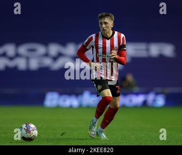 Birmingham, Großbritannien. 11.. November 2022. Dan Neil #24 von Sunderland während des Sky Bet Championship-Spiels Birmingham City gegen Sunderland in St Andrews, Birmingham, Großbritannien, 11.. November 2022 (Foto von Nick Browning/News Images) in Birmingham, Großbritannien am 11/11/2022. (Foto von Nick Browning/News Images/Sipa USA) Quelle: SIPA USA/Alamy Live News Stockfoto