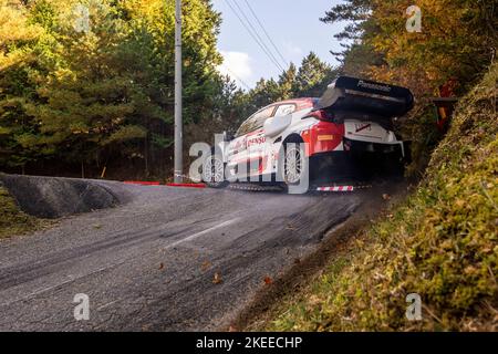 18 KATSUTA Takamoto (jpn), JOHNSTON Aaron (irl), Toyota Gazoo Racing WRT, Toyota GR Yaris Rally 1, Aktion während der Rallye Japan 2022, 13. Runde der WRC World Rally Car Championship 2022, vom 10. Bis 13. November 2022 in Nagoya, Japan - Foto Nikos Katikis / DPPI Stockfoto