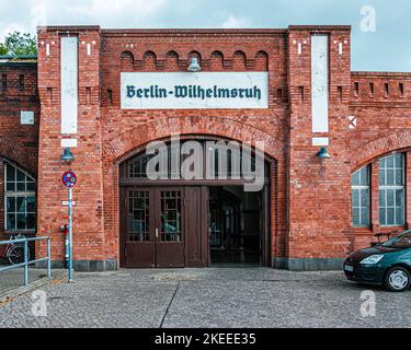 S Wilhelmsruh, S-Bahn-Station bedient S1 & S26 Linien, Reinickendorf, Berlin. Architekt Ernst Schwartz. Stockfoto