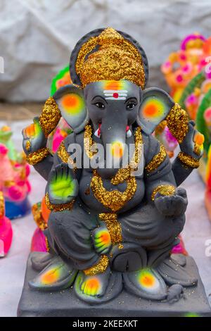 Buntes vinayagar Idol-Design in einem Geschäft Stockfoto