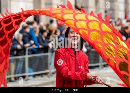 Geflügel, London, Großbritannien. 12. Nov, 2022. Die Lord Mayor’s Show ist über 800 Jahre alt und besteht in der Neuzeit aus tausenden von Teilnehmern, mit Dutzenden von Marschkapellen, Militäreinheiten, Kutschen, Tanztruppen, Hüpfburgen, Riesige Apparationen und zeremonielle Ausstellungen. Stockfoto