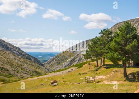 Querformat. Villafria de la Peña, Provinz Palencia, Castilla Leon, Spanien. Stockfoto