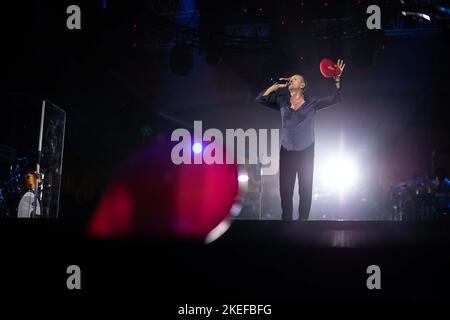 Biagio Antonacci während der Biagio Antonacci - Palco Centrale Tour, italienisches Sängermusikkonzert in Eboli (SA), Italien, November 11 2022 Stockfoto