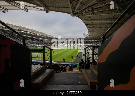 Allgemeiner Blick ins MKM-Stadion vor dem Sky Bet Championship-Spiel Hull City vs Reading im MKM-Stadion, Hull, Großbritannien, 12.. November 2022 (Foto von James Heaton/Nachrichtenbilder) Stockfoto