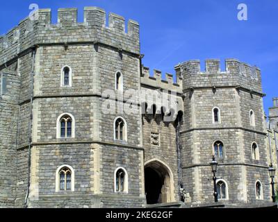 Henry VIII Gateway of Windsor Castle, England, UK, ursprünglich von William dem Eroberer kurz nach seiner Invasion in England im Jahr 1066 gebaut, Stock Photo i Stockfoto