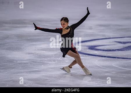 SHEFFIELD, Sheffield. 12., 2022. November. Isabeau Levito aus den USA tritt am Samstag, 12. November 2022, im Frauen-Kurzprogramm beim ISU Grand Prix - MK John Wilson Trophy 2022 auf der ICE Sheffield an. SHEFFIELD, Sheffield. Kredit: Taka G Wu/Alamy Live Nachrichten Stockfoto