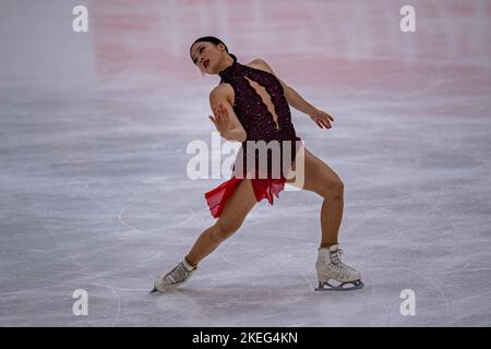 SHEFFIELD, Sheffield. 12., 2022. November. Junge Koreanerinnen starten am Samstag, 12. November 2022, im Kurzprogramm der Frauen beim ISU Grand Prix - MK John Wilson Trophy 2022 im ICE Sheffield. SHEFFIELD, Sheffield. Kredit: Taka G Wu/Alamy Live Nachrichten Stockfoto