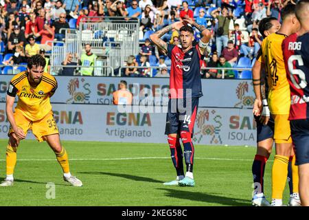 Unipol Domus, Cagliari, Italien, 12. November 2022, Alessandro Deiola von Cagliari Calcio während des Spiels Cagliari Calcio gegen AC Pisa - Italienischer Fußball Serie B Stockfoto