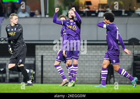 Beerschots Dante Rigo feiert am Samstag, den 12. November 2022, in Antwerpen, am 13. Tag der 'Challenger Pro League' der ersten Division der belgischen Meisterschaft 2022-2023, nach einem Treffer bei einem Fußballspiel zwischen K. Beerschot v.a. und RE Virton. BELGA FOTO TOM GOYVAERTS Stockfoto