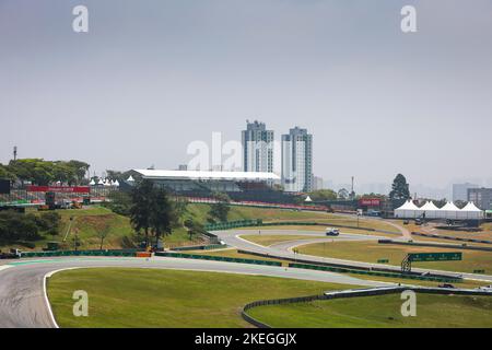 Sao Paulo, Brasilien. 10.. November 2022. Track Impression, F1 Grand Prix of Brazil beim Autodromo Jose Carlos Pace am 10. November 2022 in Sao Paulo, Brasilien. (Foto von HIGH TWO) Quelle: dpa/Alamy Live News Stockfoto