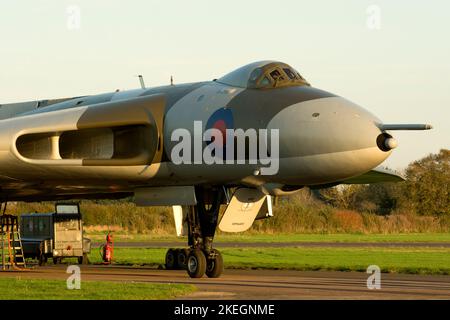 Avro Vulcan B Mk2 XM655 auf dem Wellesbourne Airfield, Warwickshire, Großbritannien Stockfoto