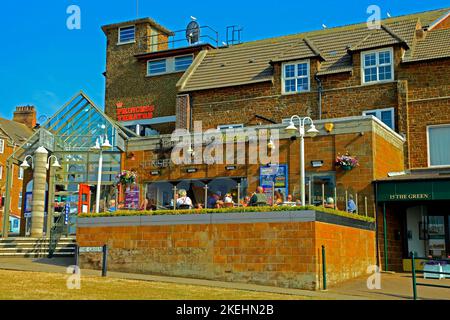 Princess Theatre, Sunset Wine Bar, Hunstanton, Norfolk, englisches Strandresort, England, Großbritannien Stockfoto