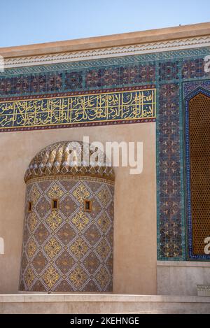 DOHA, KATAR - 4. MAI: Taubentürme des Dorfes Katara am 4. Mai 2018 in Doha, Katar. Katara ist ein Kulturdorf in Doha, das sich im östlichen Teil der Stadt befindet Stockfoto