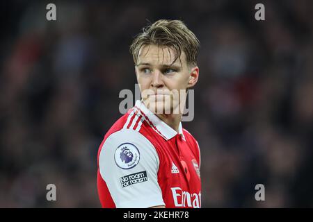 Wolverhampton, Großbritannien. 12.. November 2022. Martin Ødegaard #8 von Arsenal während des Premier League-Spiels Wolverhampton Wanderers gegen Arsenal in Molineux, Wolverhampton, Großbritannien, 12.. November 2022 (Foto von Gareth Evans/News Images) in Wolverhampton, Großbritannien am 11/12/2022. (Foto von Gareth Evans/News Images/Sipa USA) Quelle: SIPA USA/Alamy Live News Stockfoto