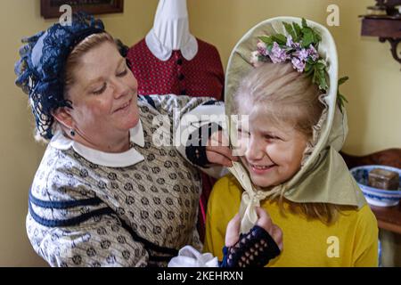 Newport News Virginia, Endview Plantation, Besucher reisen reisen Tour touristischer Tourismus Wahrzeichen Kultur Kultur Kultur, Urlaub Gruppe Menschen Pers Stockfoto