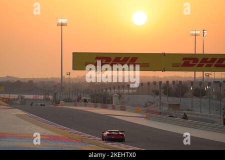 Bahrain, Bahrain. 12.. November 2022. BAHRAIN, SAKHIR, Bahrain International Circuit, 12. November 2022: Impression - Rundlaufansicht im Sonnenuntergang, Quelle: SPP Sport Pressefoto. /Alamy Live News Stockfoto