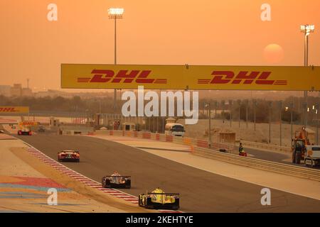 Bahrain, Bahrain. 12.. November 2022. BAHRAIN, SAKHIR, Bahrain International Circuit, 12. November 2022: Impression - Rundlaufansicht im Sonnenuntergang, Quelle: SPP Sport Pressefoto. /Alamy Live News Stockfoto