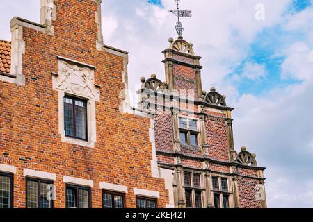 25. Juli 2022, Münster, Deutschland: Holland Häuser mit exquisiten Giebeln und Architektur. Attraktionen und Sehenswürdigkeiten Stockfoto