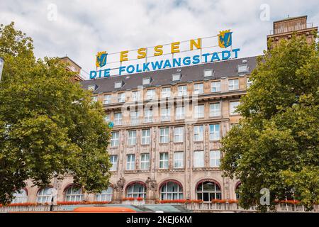 27. Juli 2022, Essen, Deutschland: Eingang zum Hauptbahnhof. Hauptbahnhof Verkehrsterminal in der Stadt Stockfoto