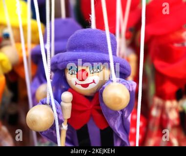 Niedliche Clown Marionette Puppen für Kinder Stockfoto