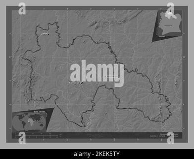 Savanes, Bezirk Cote d'Ivoire. Bilevel-Höhenkarte mit Seen und Flüssen. Orte und Namen der wichtigsten Städte der Region. Ecke Zusatzl Stockfoto