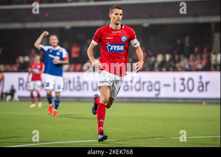 Silkeborg, Dänemark. 12.. November 2022. Nicklas Helenius (11) aus Silkeborg, GESEHEN WÄHREND des Superliga-Spiels 3F zwischen Silkeborg IF und Lyngby Boldklub im Jysk Park in Silkeborg. (Foto: Gonzales Photo/Alamy Live News Stockfoto