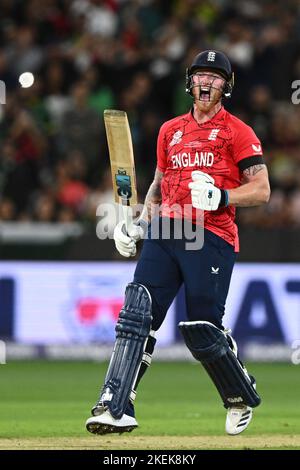 Ben Stokes, Englands, feiert den Sieg beim Weltcup-Finale T20 auf dem Melbourne Cricket Ground, Melbourne. Bilddatum: Sonntag, 13. November 2022. Stockfoto
