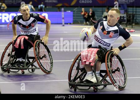 Der englische Nathan Collins in Aktion während des Halbfinalspiels der Wheelchair Rugby League im Eis Sheffield. Bilddatum: Sonntag, 13. November 2022. Stockfoto