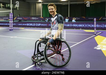 Sheffield, Großbritannien. 13.. November 2022. James Simpson aus England während des Halbfinalspiels der Wheelchair Rugby League 2021 England gegen Wales im English Institute of Sport Sheffield, Sheffield, Vereinigtes Königreich, 13.. November 2022 (Foto von Mark Cosgrove/News Images) Credit: News Images LTD/Alamy Live News Stockfoto