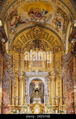 Hauptaltar der Kirche La Macarena in Sevilla, andalusien, spanien Stockfoto