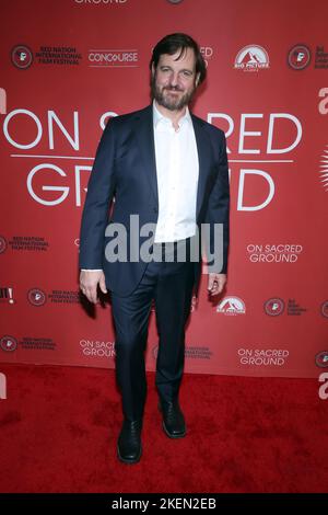 12. November 2022: Beverly Hills, Kalifornien: William Mapother. Weltpremiere Von Shout! Studios „auf dem heiligen Boden“ im Fine Arts Theatre. Stockfoto
