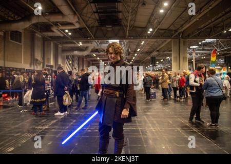 Birmingham, Großbritannien, 13.. November 2022. Öffentlichkeit in Cosplay während der MCM Birmingham Comic Con – einer Popkultur-Veranstaltung, die an diesem Sonntag im National Exhibition Centre, Birmingham stattfindet. Quelle: Lu-Photography/Alamy Live News Stockfoto