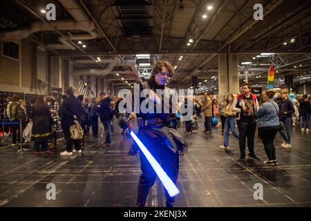 Birmingham, Großbritannien, 13.. November 2022. Öffentlichkeit in Cosplay während der MCM Birmingham Comic Con – einer Popkultur-Veranstaltung, die an diesem Sonntag im National Exhibition Centre, Birmingham stattfindet. Quelle: Lu-Photography/Alamy Live News Stockfoto