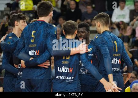 Verona, Italien. 13.. November 2022. SuperLega Männer Volley Italienische Meisterschaft 2022 - WithU Verona VS Vero Volley Monza, 13. November 2022, Pala AGSM-AIM, Verona, Italien Credit: Roberto Tommasini/Alamy Live News Stockfoto