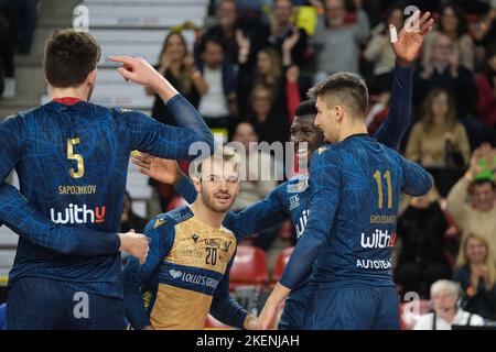 Verona, Italien. 13.. November 2022. SuperLega Männer Volley Italienische Meisterschaft 2022 - WithU Verona VS Vero Volley Monza, 13. November 2022, Pala AGSM-AIM, Verona, Italien Credit: Roberto Tommasini/Alamy Live News Stockfoto