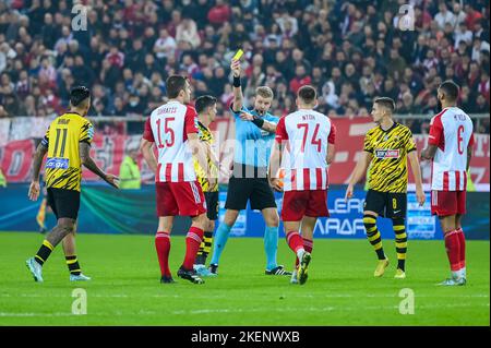 Athen, Lombardei, Griechenland. 13.. November 2022. 11 SERGIO ARAUJO vom AEK FC während des Matchday 13, Greek Super League Spiels zwischen Olympiacos FC und AEK FC im Karaiskakis Stadium am 13. November 2022 in Athen, Griechenland. (Bild: © Stefanos Kyriazis/ZUMA Press Wire) Stockfoto