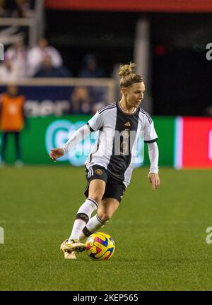 Harrison, USA. 13.. November 2022. New Jersey, USA, November 13. 2022: Svenja Huth (9 GER) im Einsatz während des Internationalen Freundschaftsspiels zwischen den USA und Deutschland in der Red Bull Arena in New Jersey, USA (Georgia Soares/SPP) Quelle: SPP Sport Pressefoto. /Alamy Live News Stockfoto